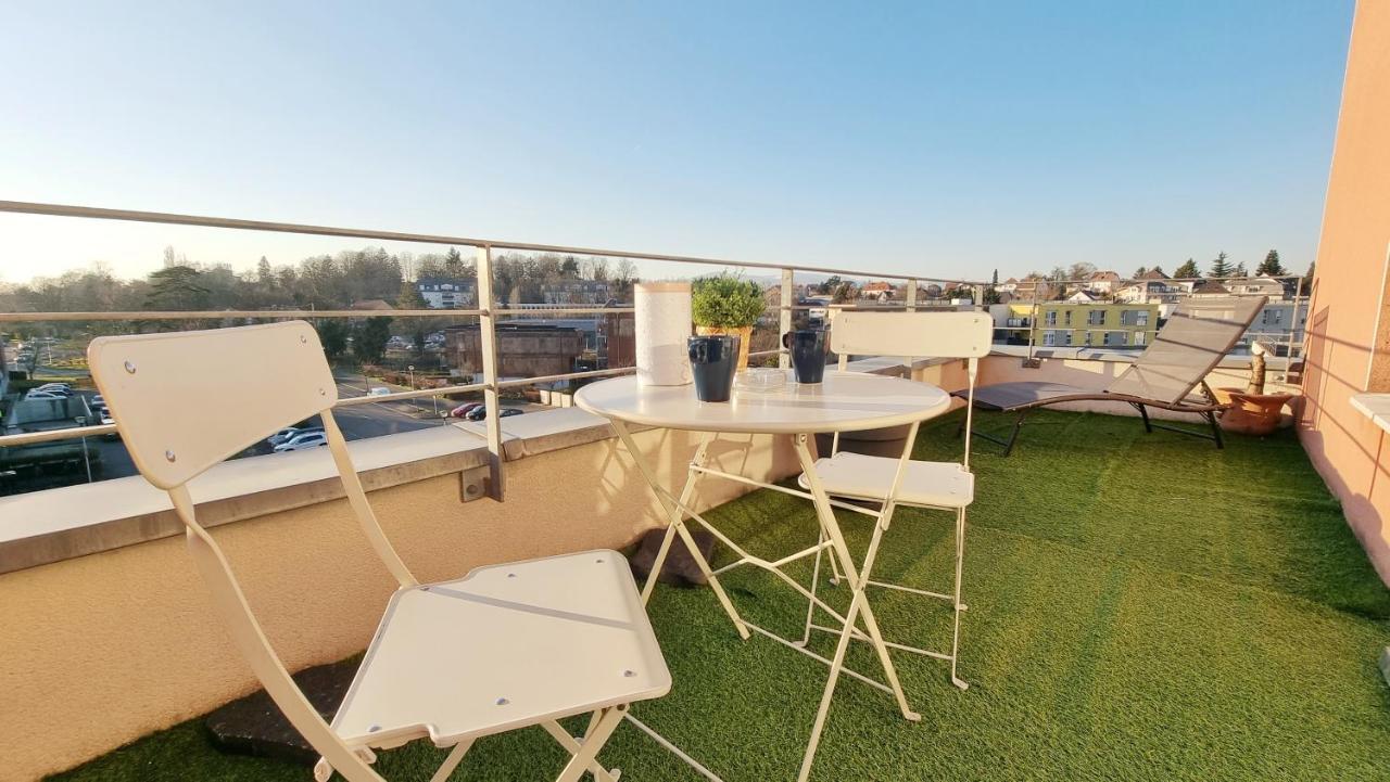Le Smart - Parking - Terrasse - Wifi - Mulhouse - Relax Bnb Pfastatt Экстерьер фото